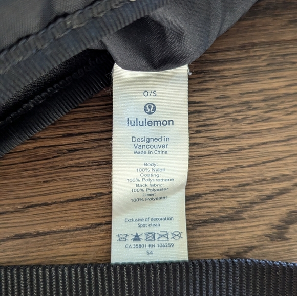 lululemon | City Adventurer Shoulder Bag - Picture 4 of 5